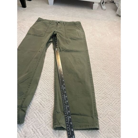 Banana Republic Army Green Boyfriend Khaki’s - Picture 2 of 6
